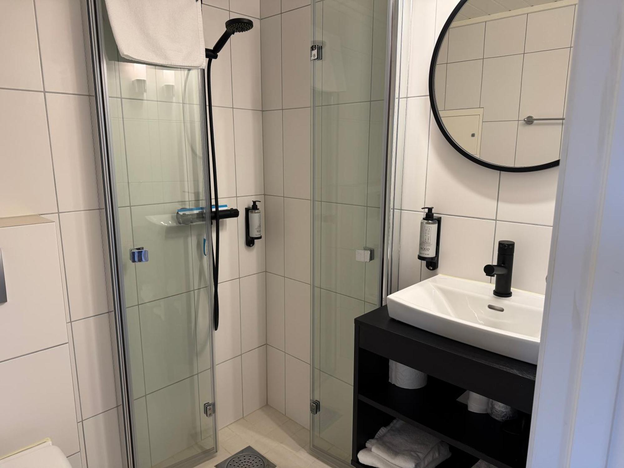 Gronnbuene Rorbu Hotel Андендес Екстериор снимка