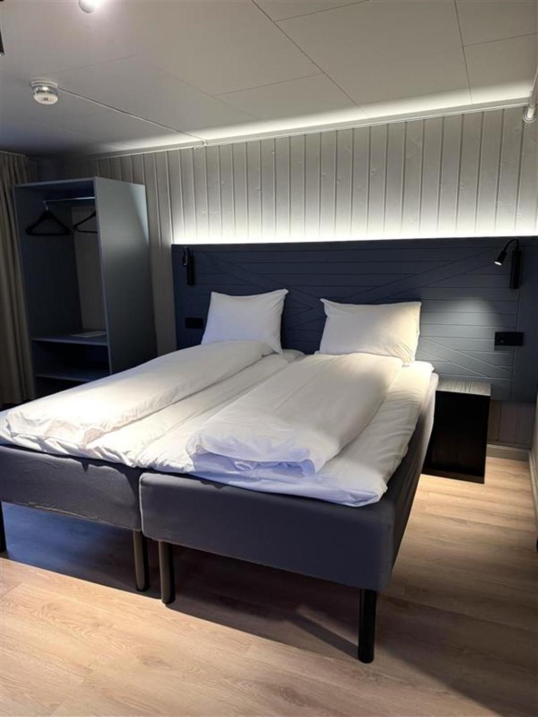 Gronnbuene Rorbu Hotel Андендес Екстериор снимка