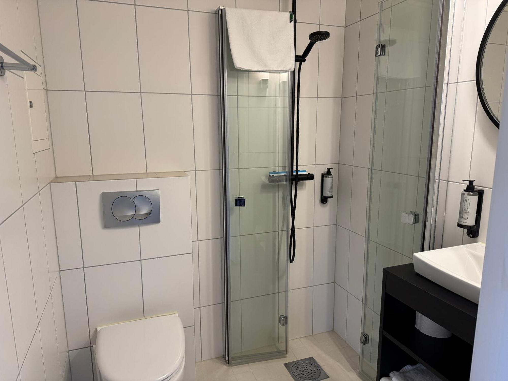 Gronnbuene Rorbu Hotel Андендес Екстериор снимка